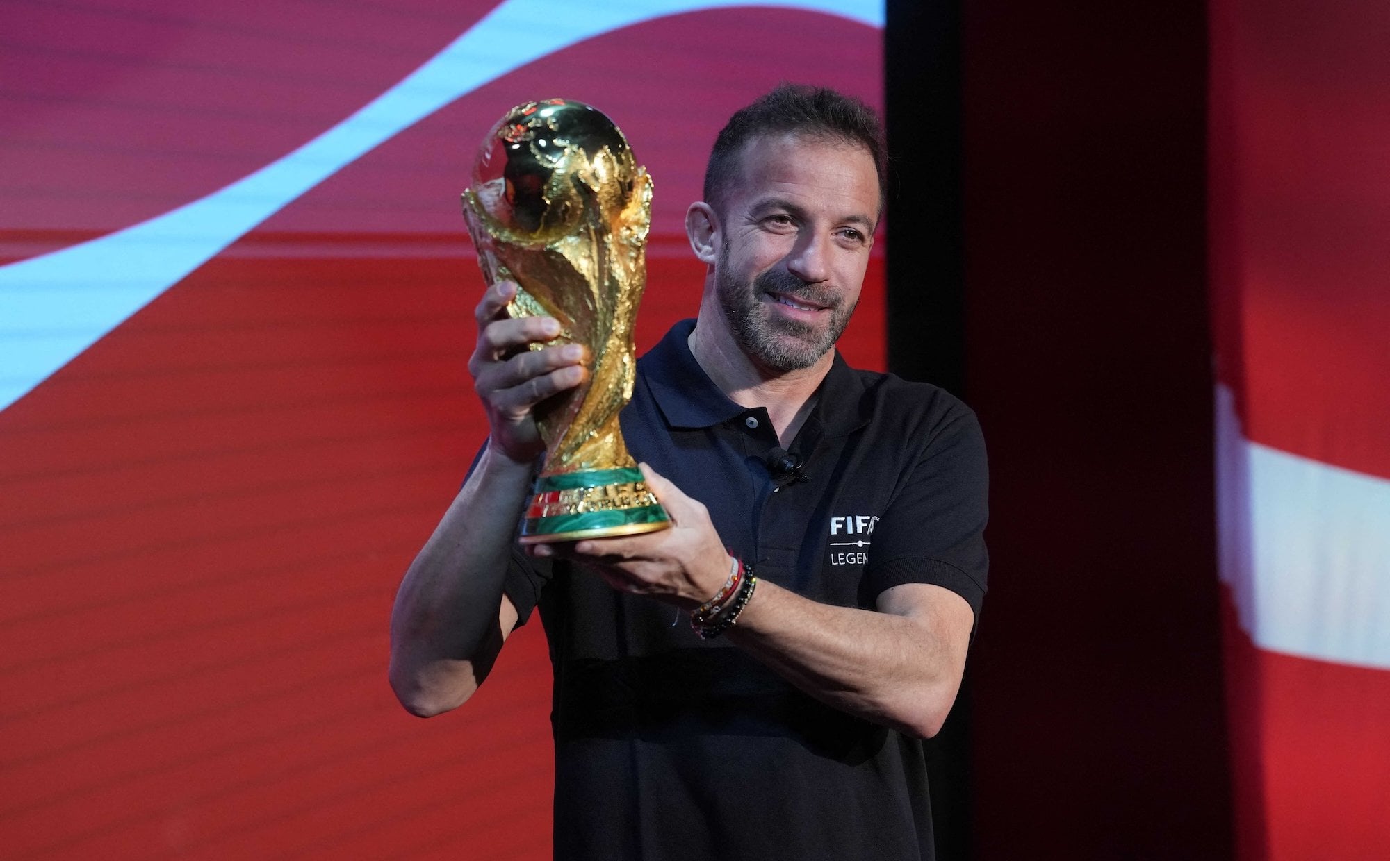 Niespokojny amerykański sen. Dlaczego kibice w USA czekają na mundial z obawami?