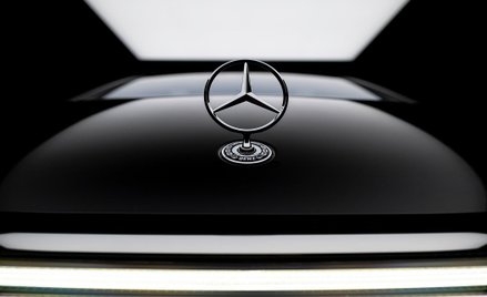 Mercedes znosi stałe ceny swoich modeli samochodów