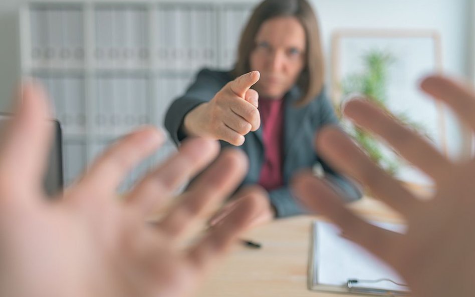 Radna straciła etat za mobbing i nieobecność w pracy - wyrok WSA