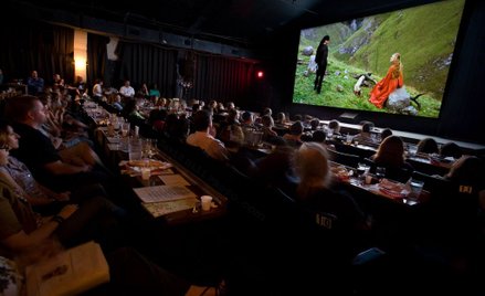 Niezwykłe kina przyciągają widzów