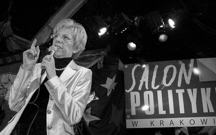 JANINA PARADOWSKA (2 MAJA 1942 R. - 29 CZERWCA 2016 R.) Znana polska dziennikarka i publicystka. W 2