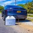 SparkCharge: Przenośna ładowarka do elektryka