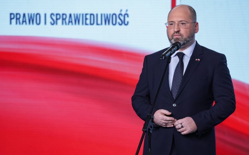 Adam Bielan chwali Szymona Hołownię. „Nie uległ naciskom Tuska”