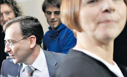 Julia Pitera ma przeprosić za swoje słowa Mariusza Kamińskiego w gazetach i w telewizji. Ma też wpła