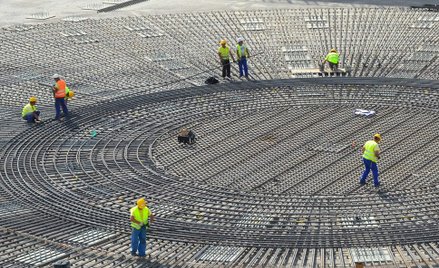 Prace nad budową reaktora pochłoną co najmniej 15 mld euro. Fot. ITER