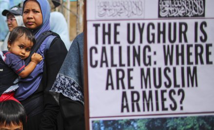 Protest przeciwko prześladowaniom Ujgurów w pobliżu chińskiej ambasady w Malezji