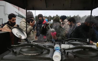 Syryjczyk mieszkający w Polsce ostrzega migrantów przed podróżą przez Białoruś