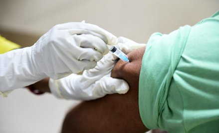 Szczepionka nie zlikwiduje koronawirusa