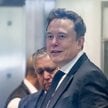 Elon Musk w budynku sądu w Oackland. Nie takiego werdyktu ławy przysięgłych się spodziewał