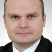 Senator PO Maciej Grubski usłyszał zarzuty. W tle przetarg wojskowy