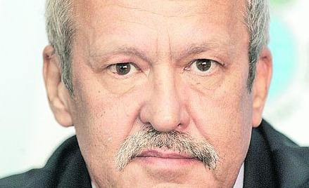 Janusz Steinhoff (u góry), były wicepremier w rządzie Jerzego Buzka, i Jacek Piechota, który kierowa