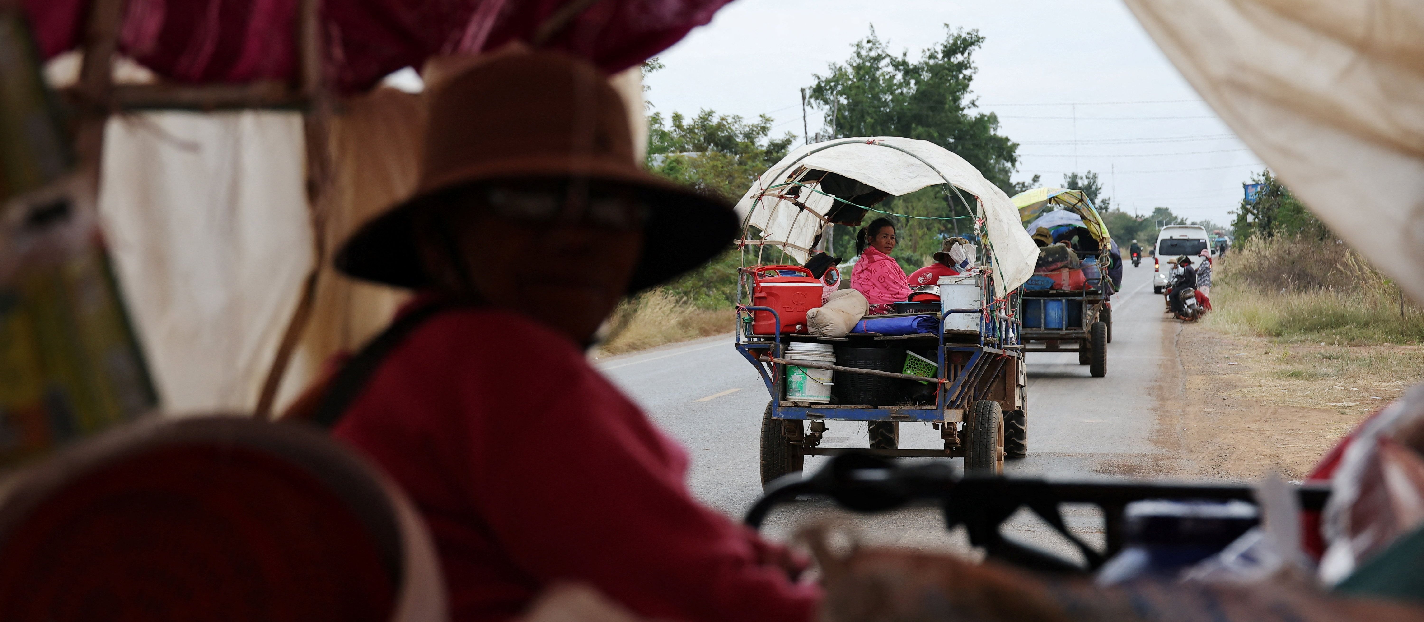 Donald Trump zapowiedział, iż zadzwoni, by powstrzymać wojnę. Co na to walczący?