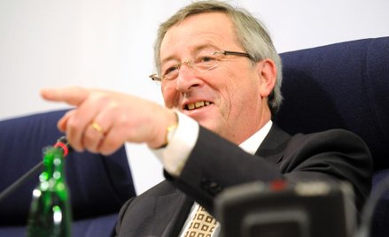 Jean-Claude Juncker nie protestował, gdy Nicolas Sarkozy tak zmienił prawo, żeby to prezydent Francj