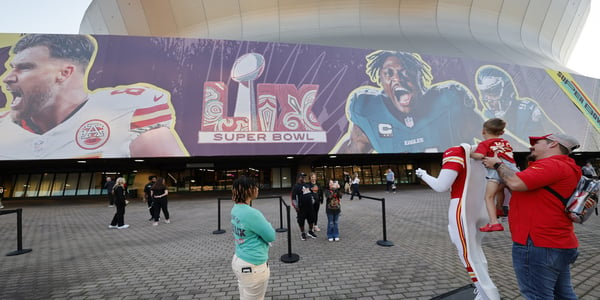 Finał Super Bowl. Zwycięzca bierze wszystko