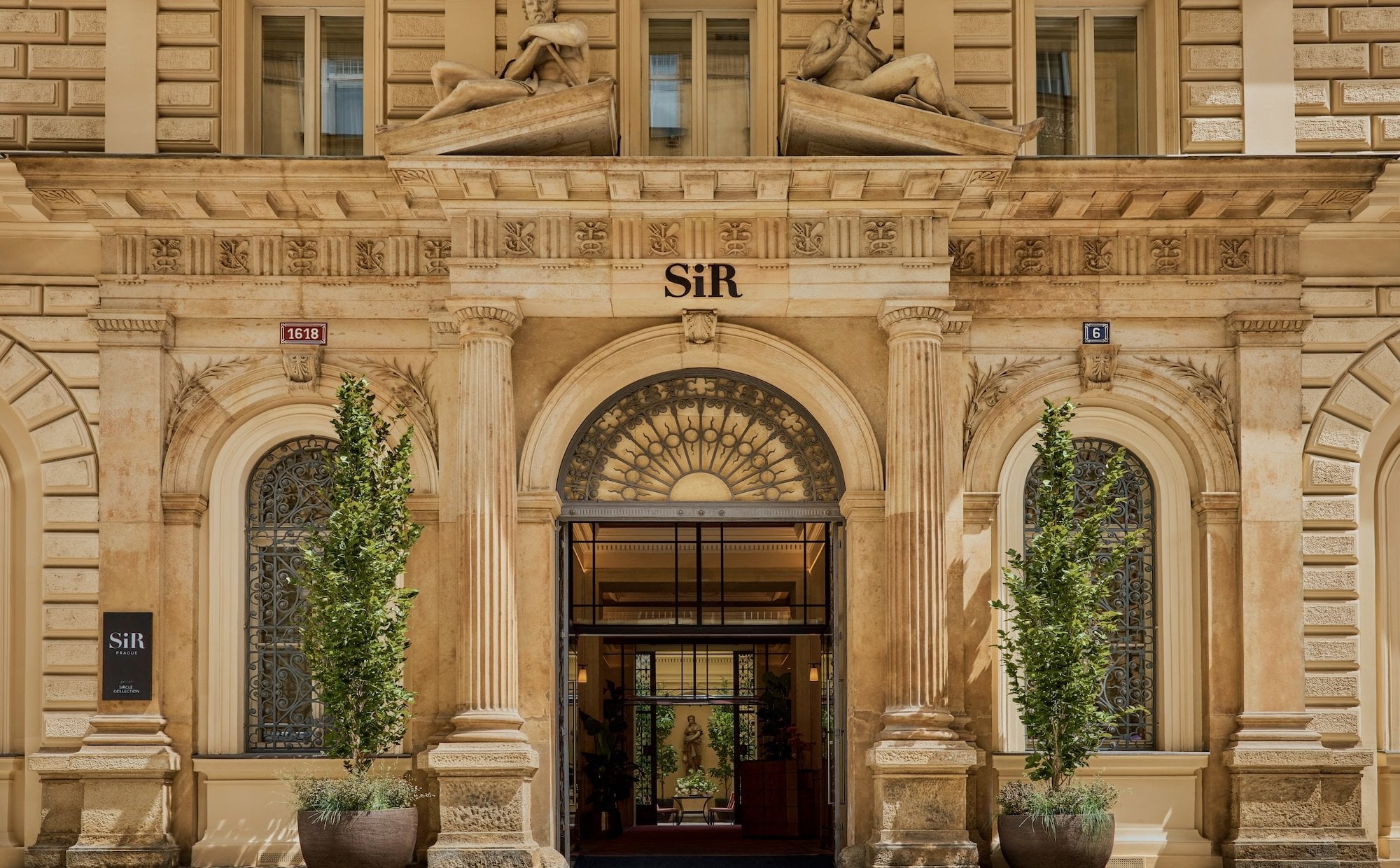The most beautiful hotels in the world. On the list 1  object from Central Europe