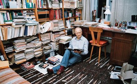 Prof. Marek Demiański: Fale grawitacyjne a ogólna teoria względności Alberta Einsteina