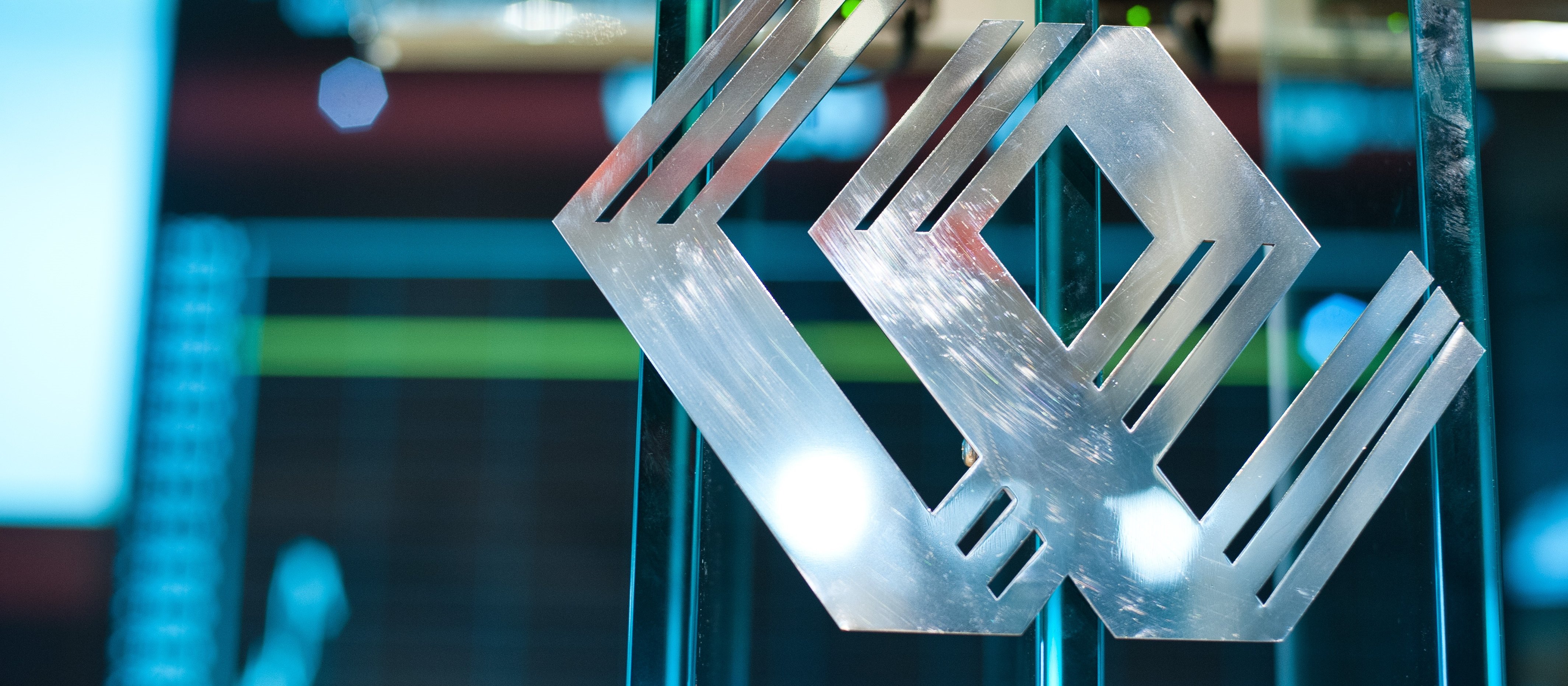 Dokoła gorąco, a WIG20 prze naprzód