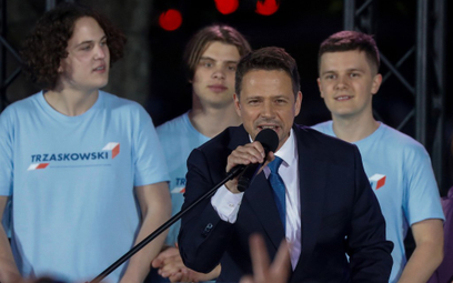 Jak w drugiej turze zagłosowali wyborcy Hołowni, Bosaka, Biedronia i Kosiniaka-Kamysza?