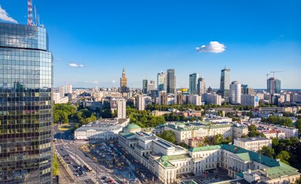 Prezydent Warszawy zarabia po podwyżce ponad 23 tys. zł brutto