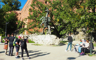 Od 50 lat Smok Wawelski jest jedną z największych atrakcji Krakowa
