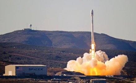 Pierwszy start rakieta SpaceX z bazy Vandenberg