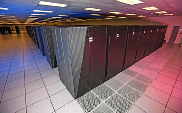 Amerykański superkomputer Sequoia jest o połowę wolniejszy niż chińska maszyna