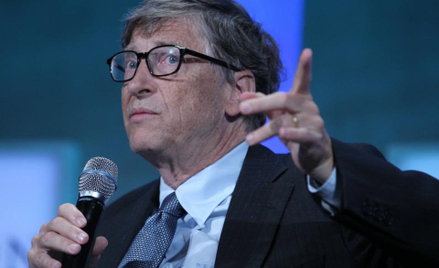 Bill Gates trzyma się mocno