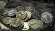 Podczas przebudowy kamienicy przy ul. Królewieckiej 12 we Włocławku archeolodzy odnaleźli 532 srebrn