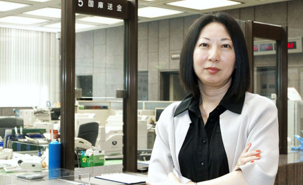 Tokiko Shimizu (zdjęcie z 2010 r., gdy została ona pierwszą kobietą na stanowisku kierownika oddział