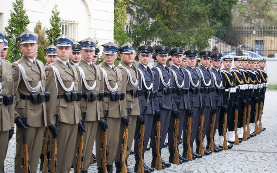 Znajdzie uznanie służba w szczególnych warunkach