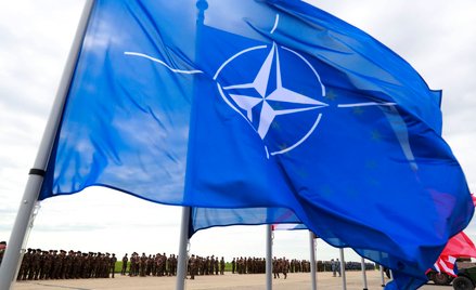 NATO poinformowała, że większą rolę w struktourze dowodzenia odgrywać mają Europejczycy