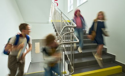 Zgodnie z obowiązującym prawem szkoła może być zlikwidowana z końcem roku szkolnego