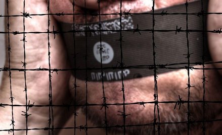Władze Państwa Islamskiego chcą ograniczyć mieszkańcom Ar-Rakka możliwość kontaktu ze światem