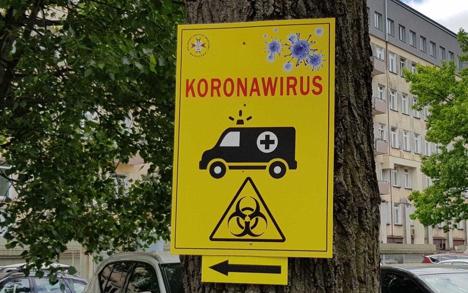 Koronawirus w Polsce. Wzrost liczby zgonów covidowych o 58 proc.