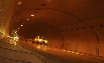 Podróż w tunelu ma być bezpieczniejsza