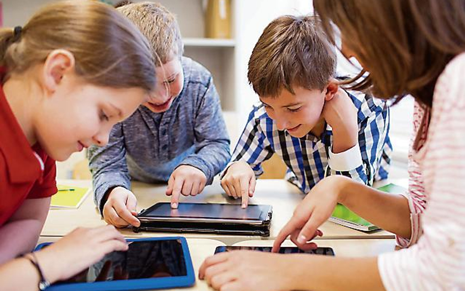 Nowa aplikacja jest w co ósmym tablecie szkolnym w USA