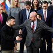 Przewodniczący Rady Europejskiej Charles Michel i Wołodymyr Zełenski podczas spotkania w Brukseli, 9