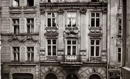 Fasada kamienicy przy ul. Floriańskiej 41, fotografia archiwalna