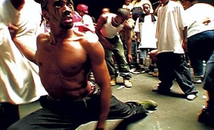 Krumping jest substytutem walki, młodzi mieszkańcy Los Angeles zamieniają przemoc na taniec