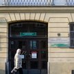 Kto ubezpiecza pracującą mamę