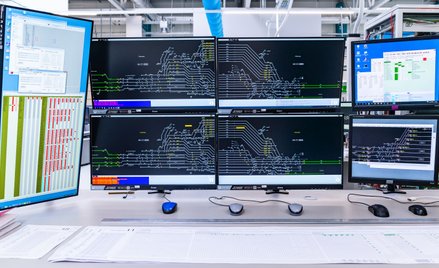 Powstał największy polski producent systemów sterowania ruchem kolejowym