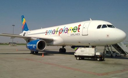 Poznań: turyści czekają na lotnisku