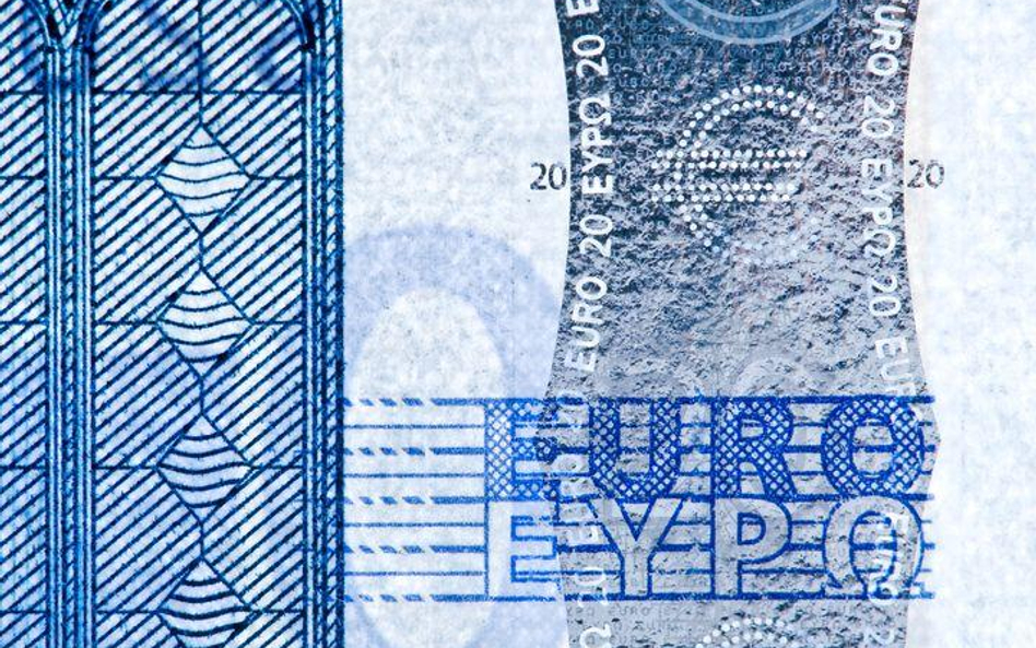 W efekcie inwestorzy zaczęli oczekiwać nowych działań EBC, by powstrzymać kryzys w strefie euro