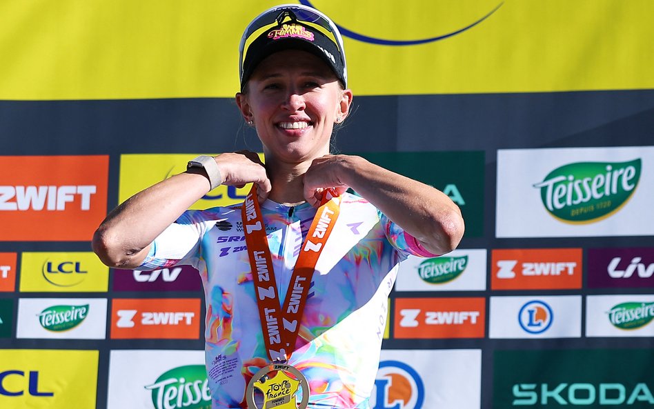 Niesamowity finisz na Tour de France kobiet. Katarzyna Niewiadoma-Phinney liderką