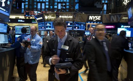 Wall Street czeka na dane o rynku pracy