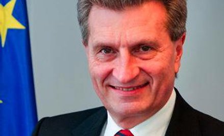 Komisarz ds. energii Gunter Oettinger