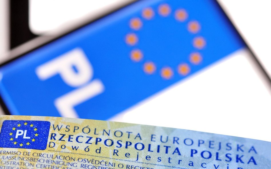 Kiedy należy wymienić dowód rejestracyjny na nowy?