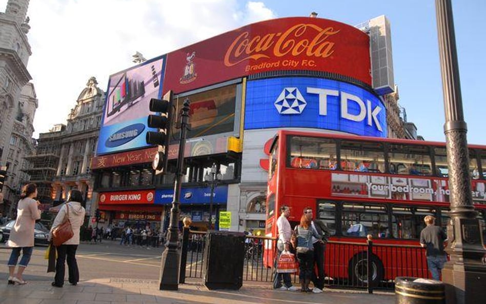 Na Piccadilly Circus w Londynie