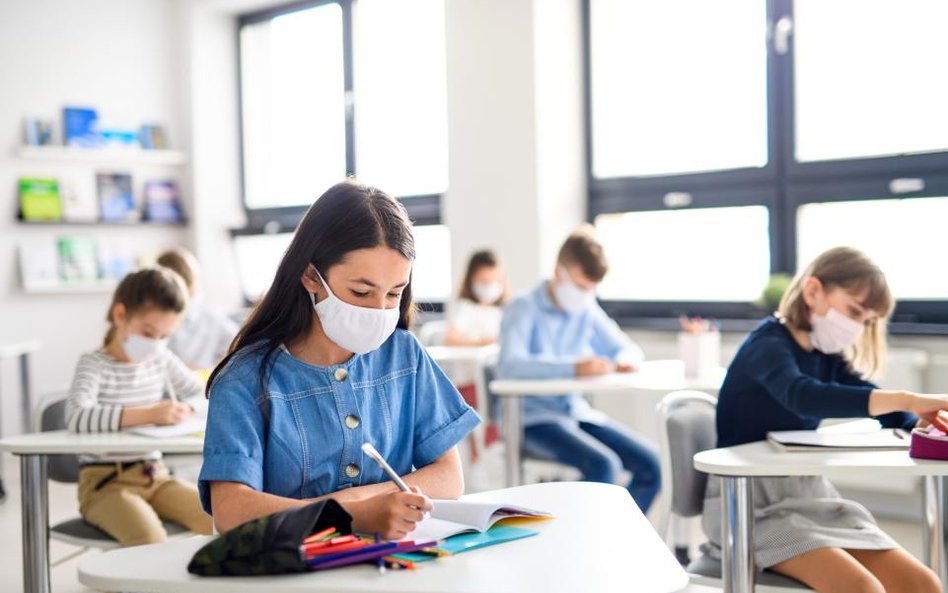 Przebudowa klas lekcyjnych w związku z koronawirusem