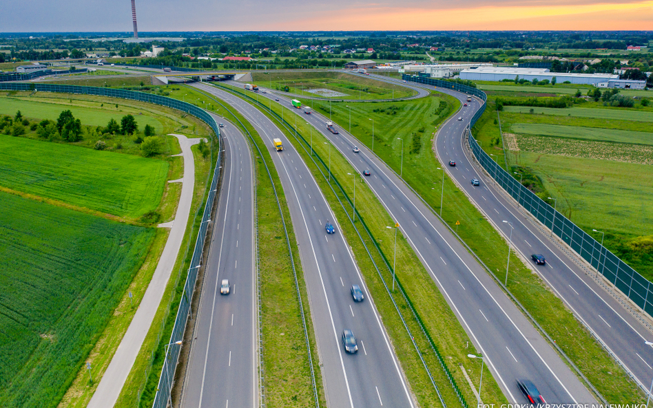 Uzyskano komplet dokumentów pozwalających na rozbudowę autostrady A2 pomiędzy Łodzią a Warszawą